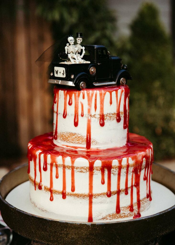 zombie Halloween wedding cake