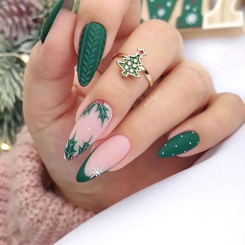 Enchanted forest green Christmas nails with pine detailing