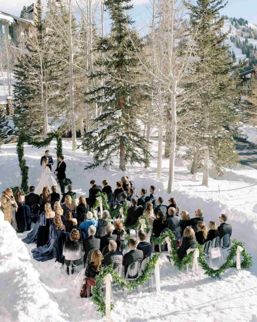 Snowy winter wonderland Christmas wedding ceremony ideas