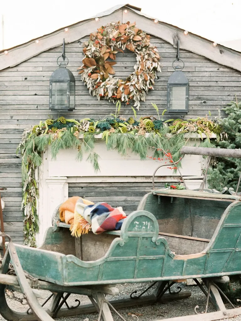 Vintage Yuletide Christmas wedding sleigh display