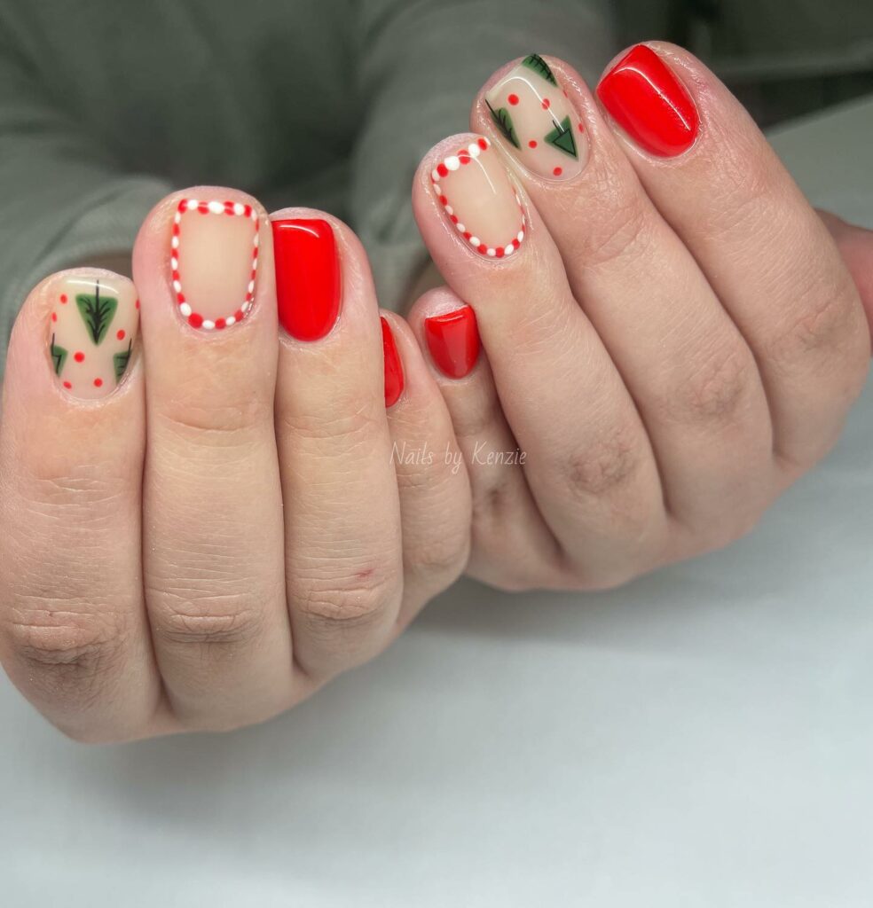 cute and simple Christmas gel nails in red and green