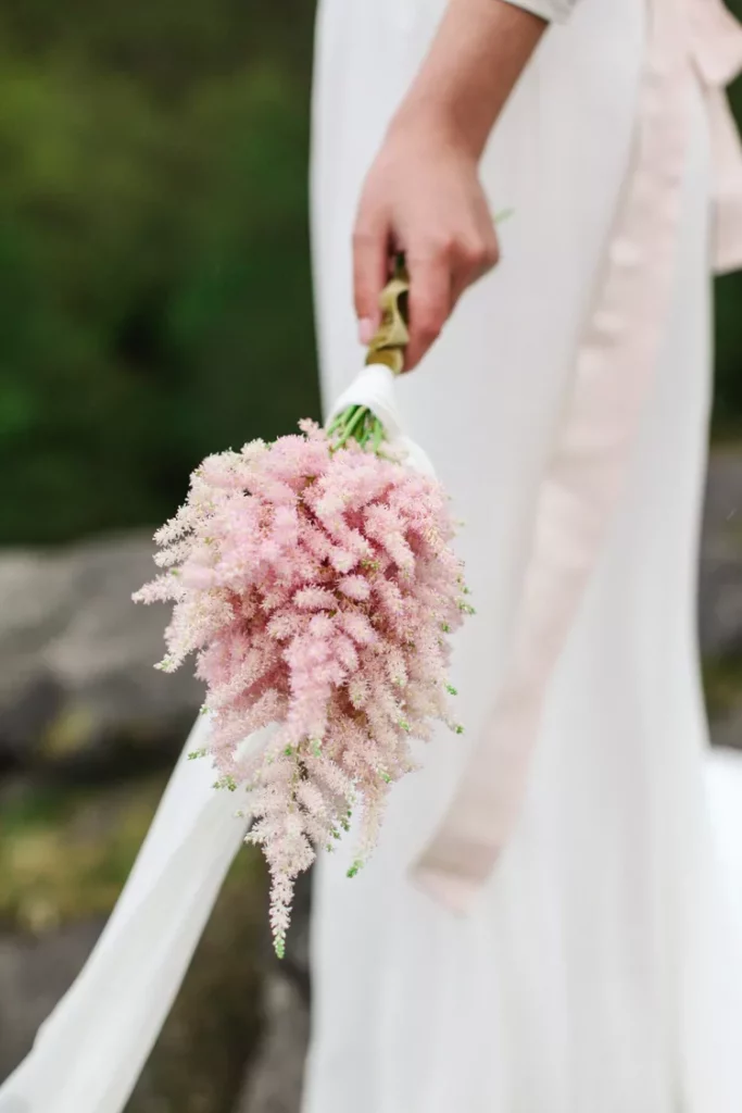 small pink posies wedding bouquet ideas for minimalist bride