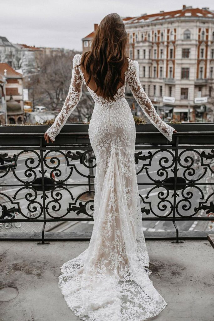 Stylish bridal gown newbies are a must when you are planning your big day