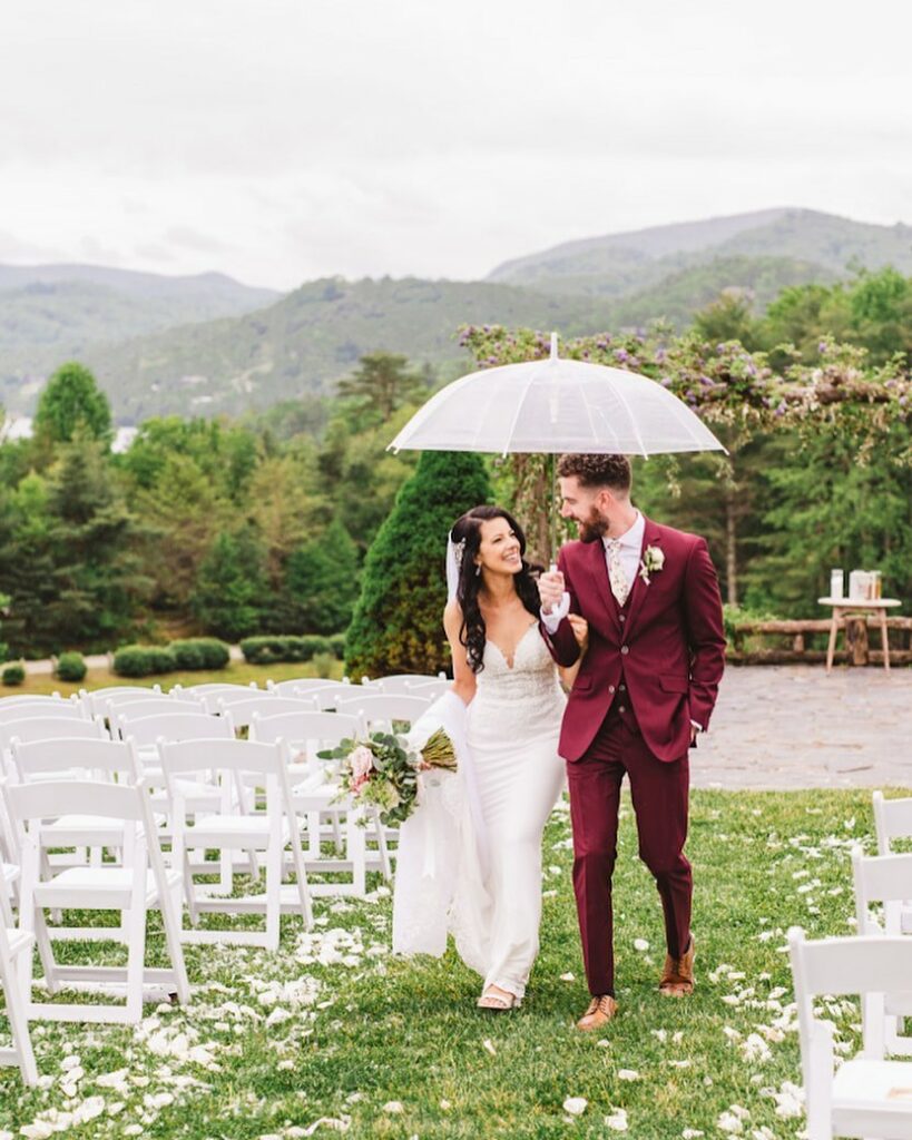 elegant summer wedding with mountain backdrop