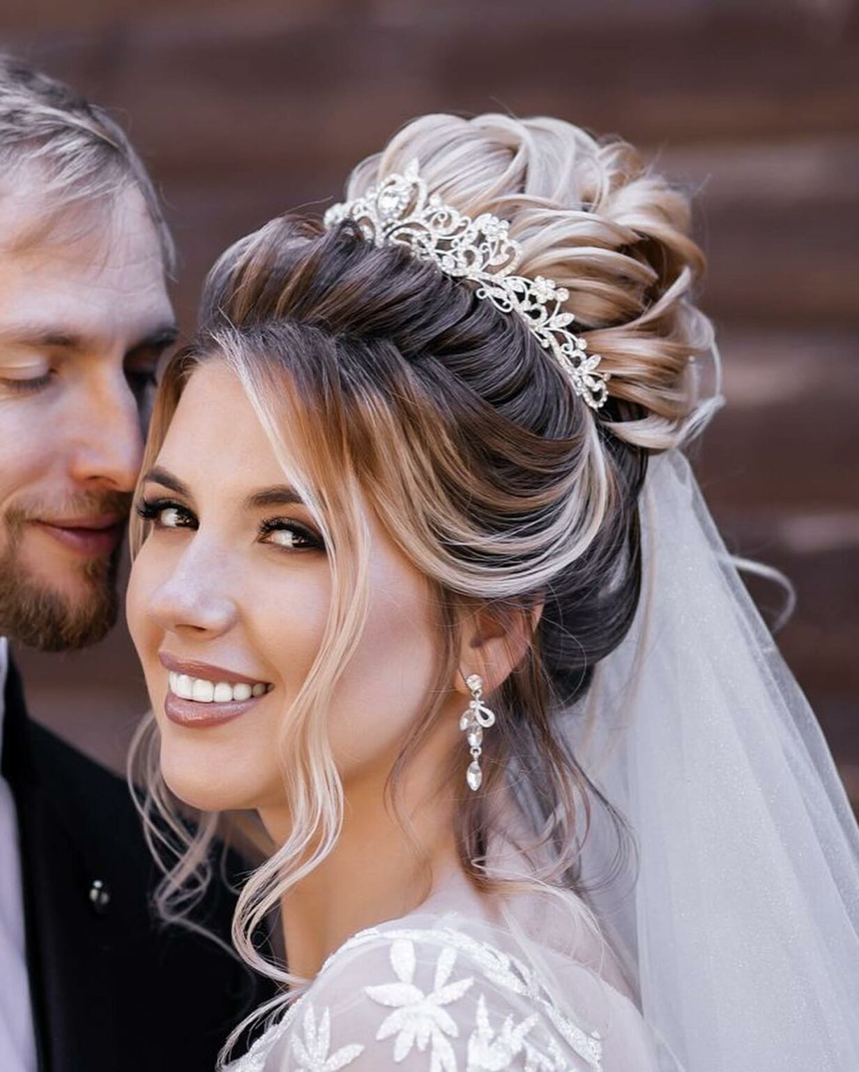 Veil Hairstyles 100+ Classic Wedding Hairstyles that Work Well with Veils in 2024