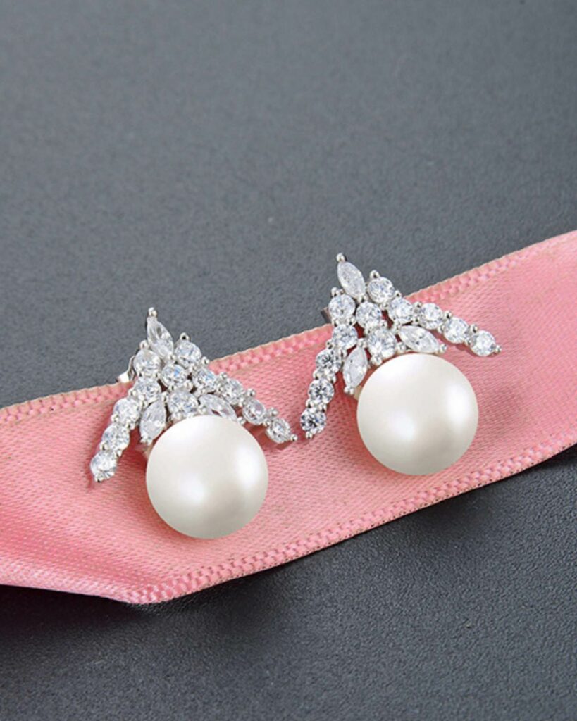 ice queen freshwater pearl stud bridal earring