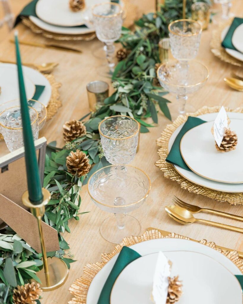 gold and green wedding reception decor ideas