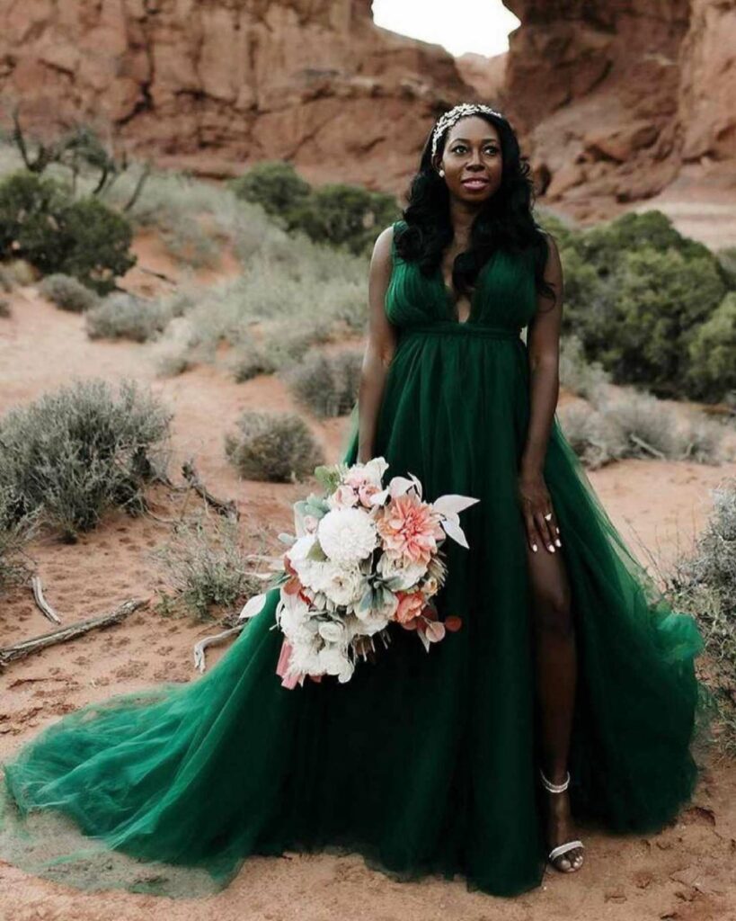 gorgeous emerald green tulle wedding dress