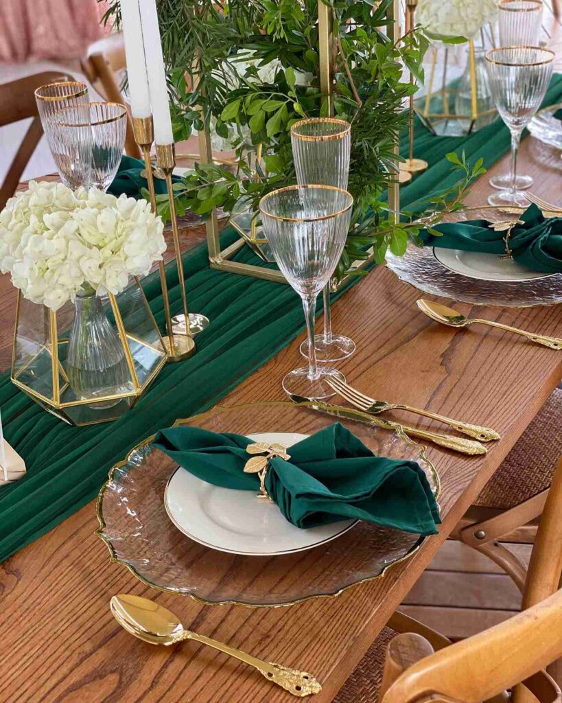 green and gold rustic theme wedding decoration ideas